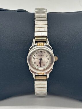 VINTAGE Milan Women’s MLN3005H Stretch Band Wrist Watch PC21S Quartz NEW BATTERY